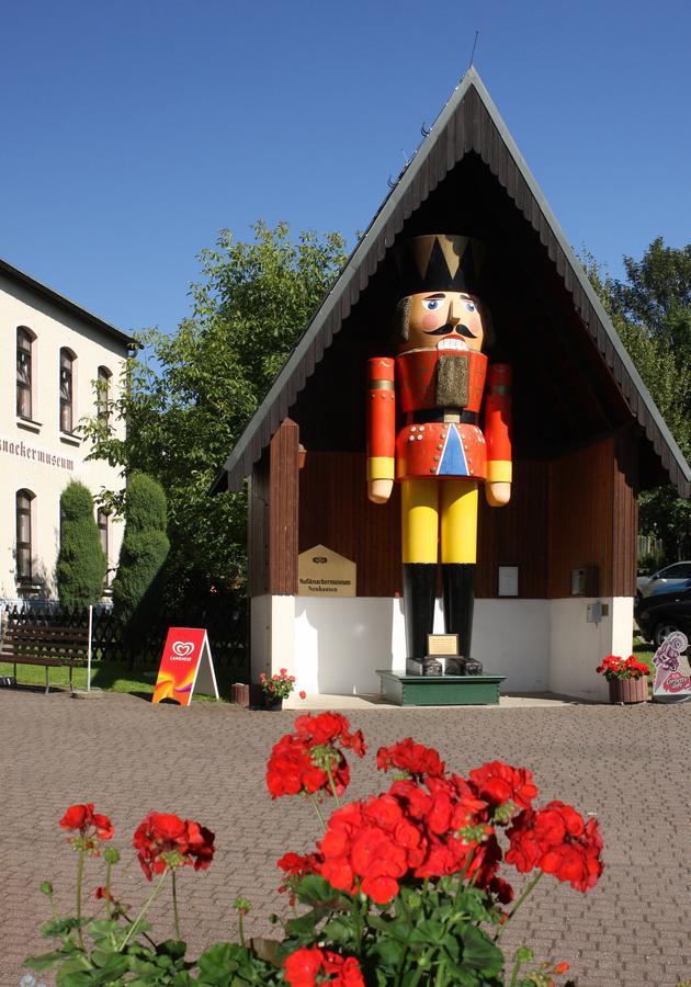 Ferienhaus Erzgebirge "An Der Trebe" Mit Kamin Und Sauna Neuhausen  Eksteriør billede